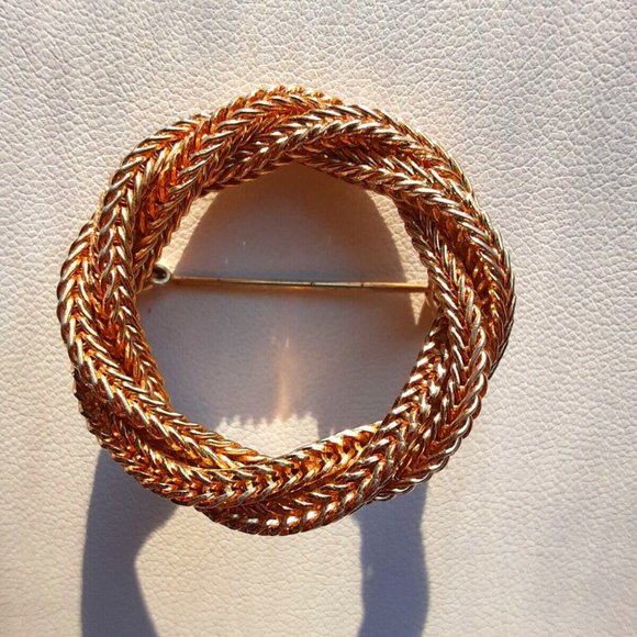 Vintage Dior 1958 Rope Wreath Brooch Signed RARE - Picture 1 of 7